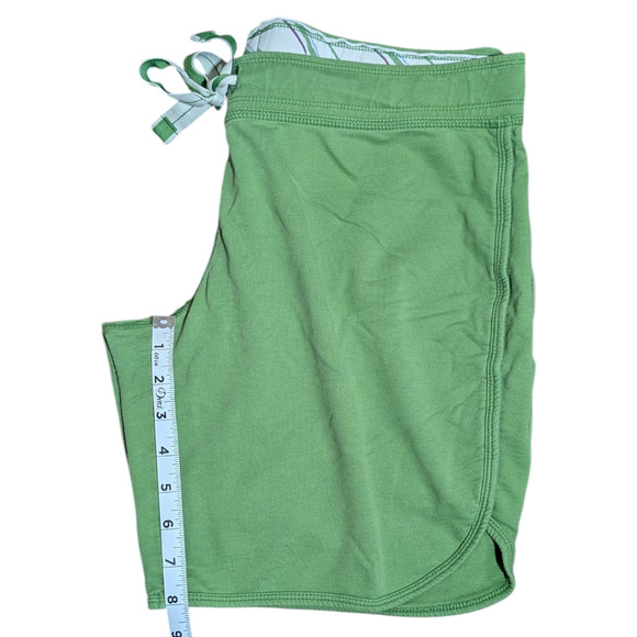 Mossimo Supply Co - Green - Woman's Shorts - Size Large - Picture 2 of 4